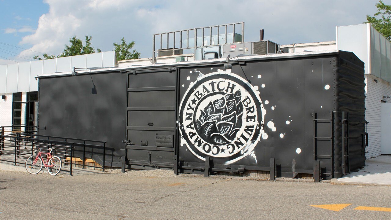 The exterior of Batch Brewing.